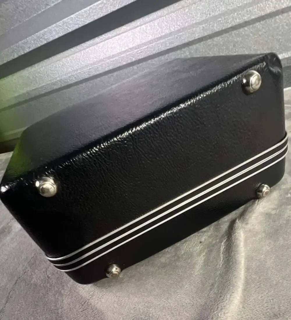 Vintage Londonaire The Portable Pub Barware Travel Bar Set with Hard Case